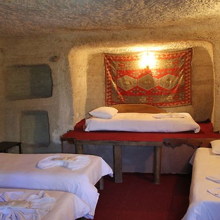 Yasin'S Place Backpackers Cave Hostel Göreme Exterior foto